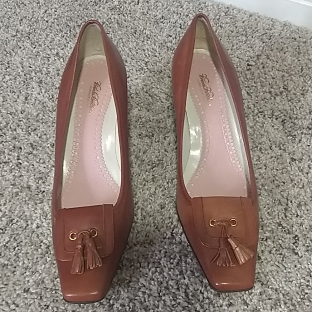 Brooks Brothers Brown Leather Tassel Heels